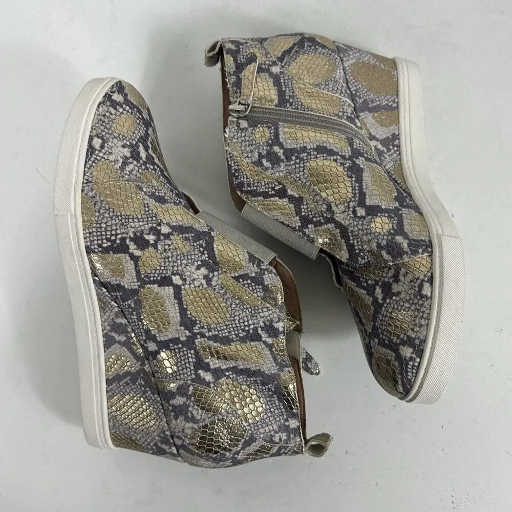 Linea Paolo NWOB Felicia III Wedge Sneaker Bootie 10M Black Snake‎ Print Leather